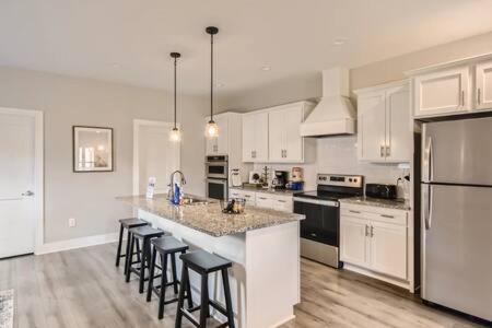 Villa New Build 5 Min To Broadway Sleeps 10 Nashville Exterior foto